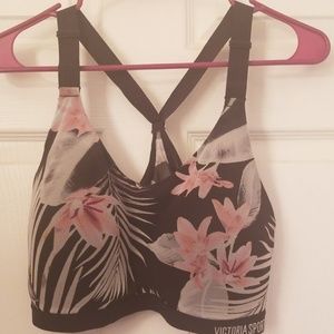 VS sports bra